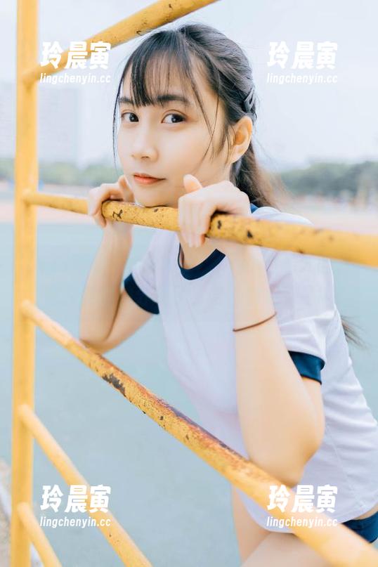 17 观看“www.17”,不出意外的话,我又要精神分裂了,哈,你们看了吗?