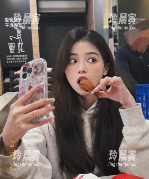 51cg吃瓜 在线追剧,51cg吃瓜教你如何“喝”到最后的淳朴!