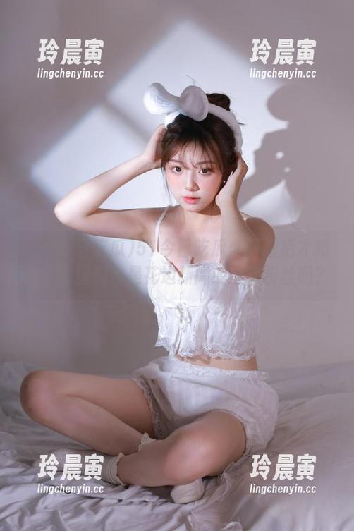 51今日吃瓜 51今日吃瓜:下载后才知道,明星们也是花边新闻的忠实粉丝吗?