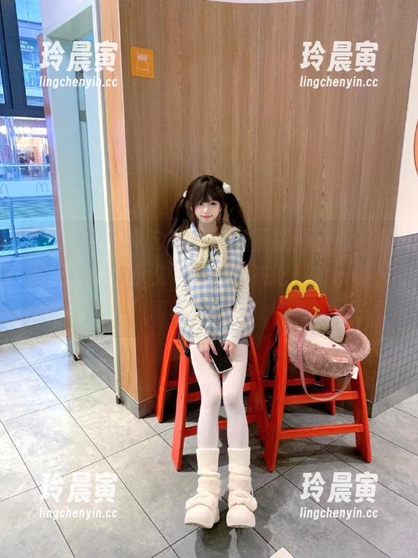 51吃瓜 51吃瓜APP的正版最新版,真希望它能“永久”给我带来吃瓜的乐趣,而不是别的!