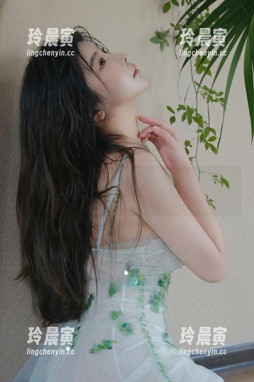 这瓜也太好吃了吧，打算永久扎根在ccgg51吃瓜！