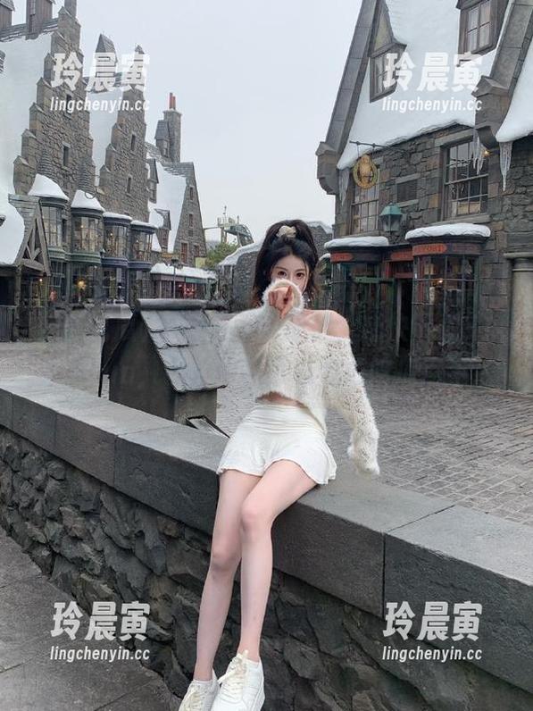 51吃瓜 喂,别再犹豫了,赶快下载51吃瓜fun,今天你也可以变成吃瓜高手!