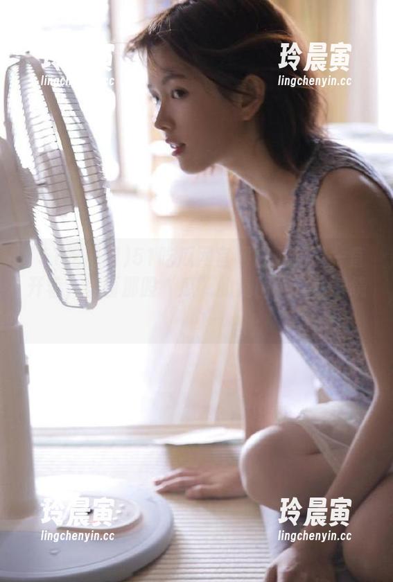51吃瓜网 51吃瓜网官网进入的门一直开着,里面那股“瓜”的氛围会永久萦绕!
