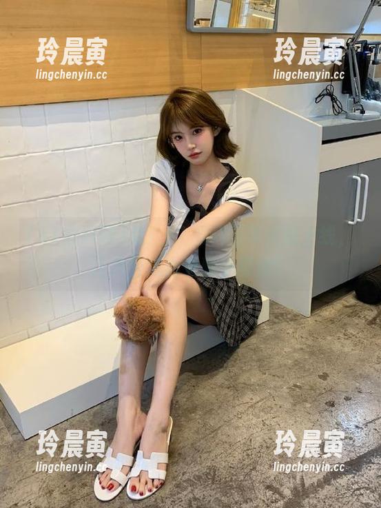 51黑料网 看!51黑料网苹果版上线,让八卦狗血更随手可得!