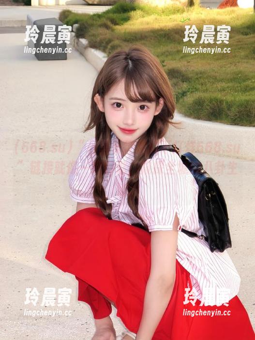 “万里长征黑料不打烊668.su”链接就像一把钥匙，窥探全城的八卦生活。
