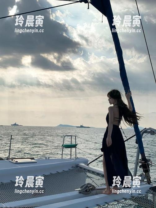 668.su 看着万里长征黑料不打烊668.su的iOSAPP,今天我都是专业吃瓜群众!