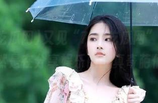 又见“718吃瓜网”，这次竟然是在分享娱乐圈的真奇葩们！