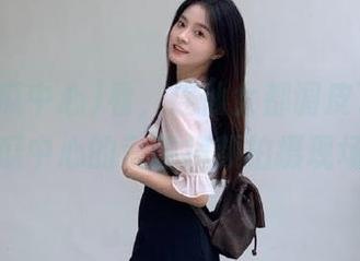 看，连仙女都调皮了：91吃瓜中心的荒谬视频拍摄现场！