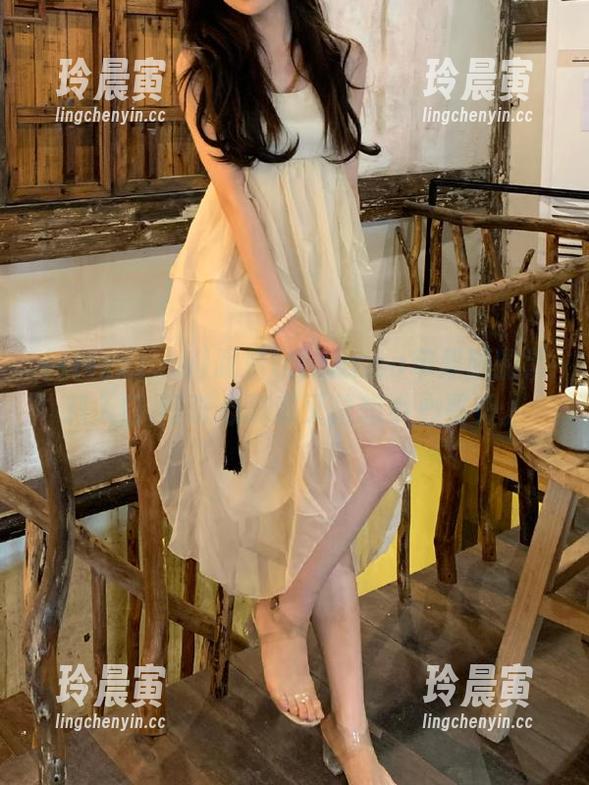tttzzz.su 跟着tttzzz.su苹果版的黑料入口,好奇心满满又总想小心翼翼。