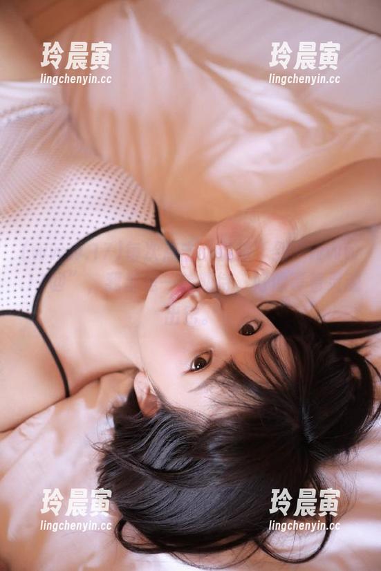 每次点击“链接”到“www.17@”，我都是一脸期待，好像等着灵魂出窍。