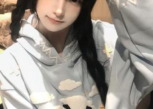 一进“static zztt87”传送门，仿佛走进了另一种世界，随便瞄几眼搞不好就中毒。