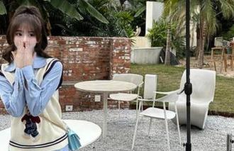 从九一吃瓜中心发掘网络热门，链接上就能心动一夏