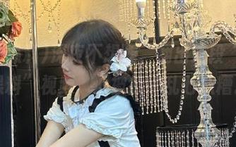 深夜不想睡，翻出这段“五一黑料”视频，心被撩得乱七八糟。