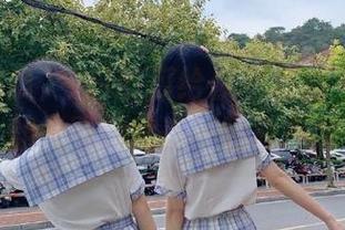 今日吃瓜给你“更新”炸裂新闻，翻天覆地就差一颗西瓜而已！