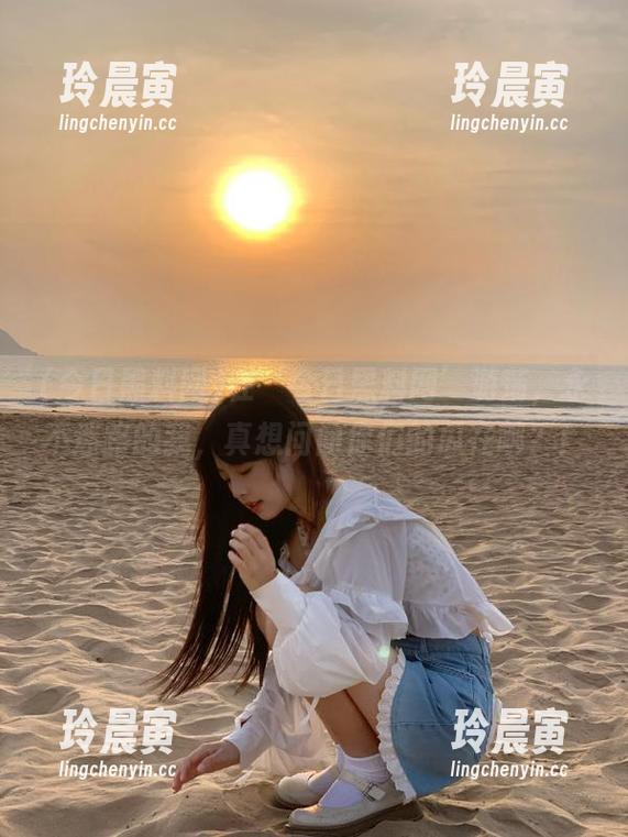 今日黑料网 在‘今日黑料网’游荡,永不迷路的我,真想问问你们的瓜在哪?!