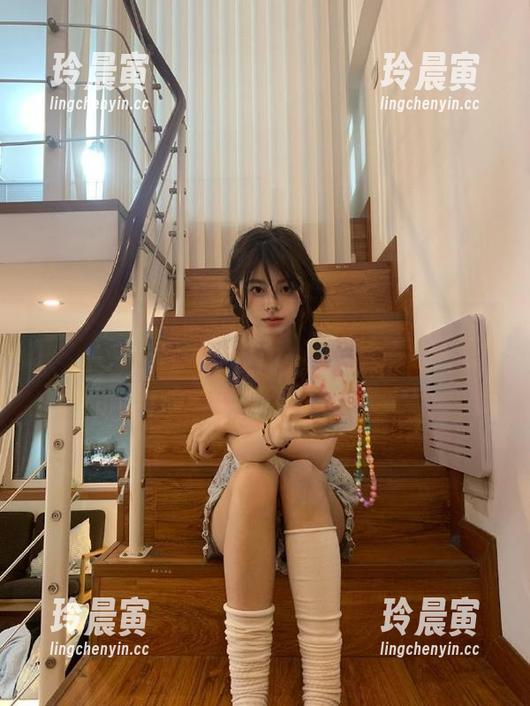 免费吃瓜 即刻暴露!ios上的免费吃瓜网站,看完我真想给评论区编剧打电话!