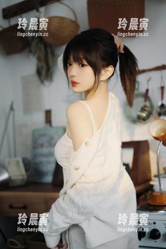 吃瓜不打烊 吃瓜不打烊,我好像收藏了十几条24小时内的飞天瓜,疯狂!
