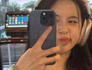 “91cg1吃瓜中心”app：我怀疑你们就是在看我不小心跌倒的那一刻！