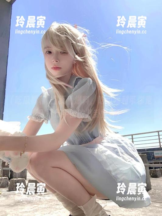 首页看爆料，吃瓜福利带你走入平行宇宙的八卦世界！