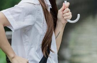 吃瓜网在线，瓜味永驻，快来围观吃瓜圈的群魔乱舞