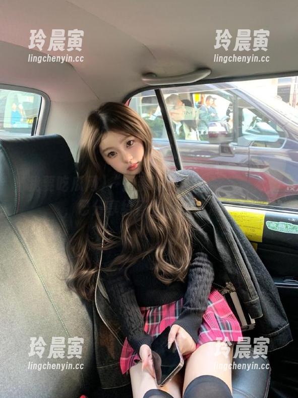 我要吃瓜网 “我要吃瓜网”的瘫坐姿势,已分享给所有吃瓜群众!