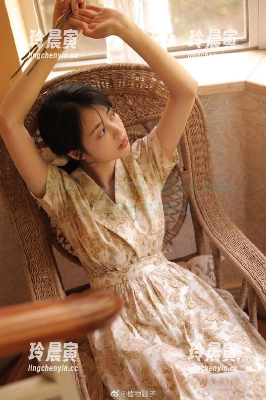海角吃瓜 我不是安卓,我是海角吃瓜——每个瓜都刻在系统里!