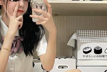 每次逛“黑料不打烊万里长征”官网，总是期待能翻出个脏衣服！