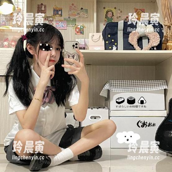 每次逛“黑料不打烊万里长征”官网，总是期待能翻出个脏衣服！