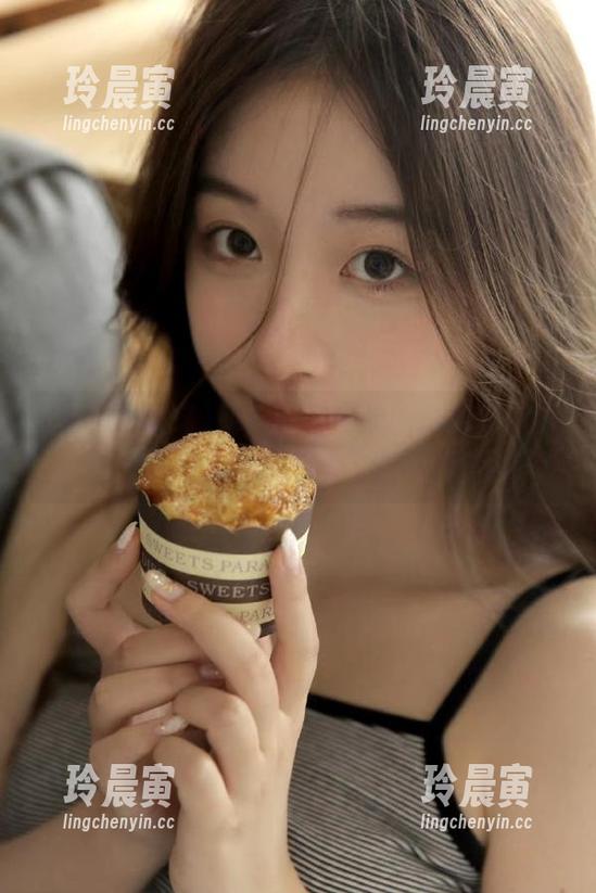 朝阳新鲜出炉的最新黑料不打烊：老同学聚会中的那些经典瞬间！