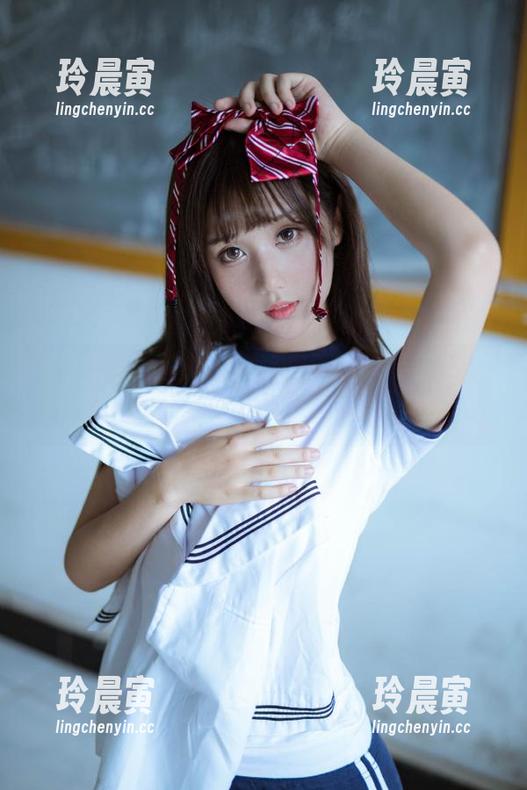 黑料不打烊网页版，让你一边吃瓜一边顺手收藏