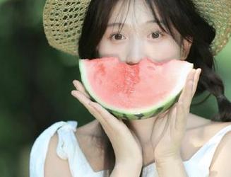 确定你不会闲得发霉？来安卓上黑料不重样，别人都在看！