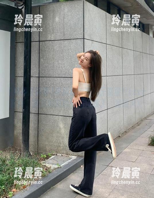 黑料正能量 更新后的黑料正能量tttzzz官网,里头的瓜也愈加劲爆了,我的天!