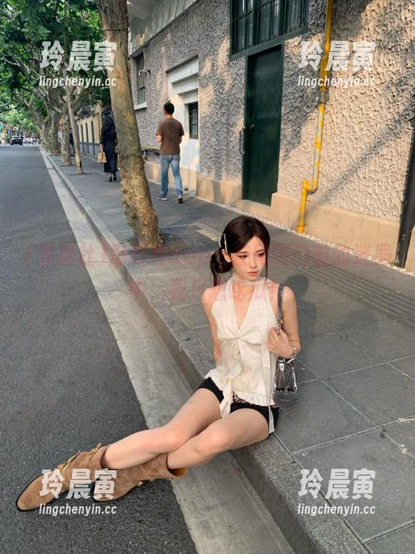黑料社app：在网曝门前的迷局中，我只想吃瓜！