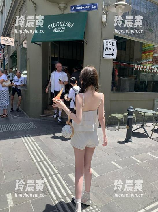 黑料老司机 在线追踪黑料老司机,燃烧我的卡路里!